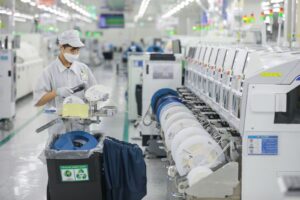 images3190142_nhan_vien1-300x200