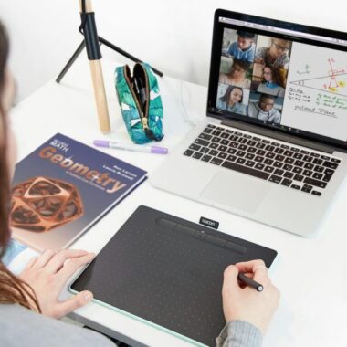 Bang-dien-tu-Aikyo-1-380x380